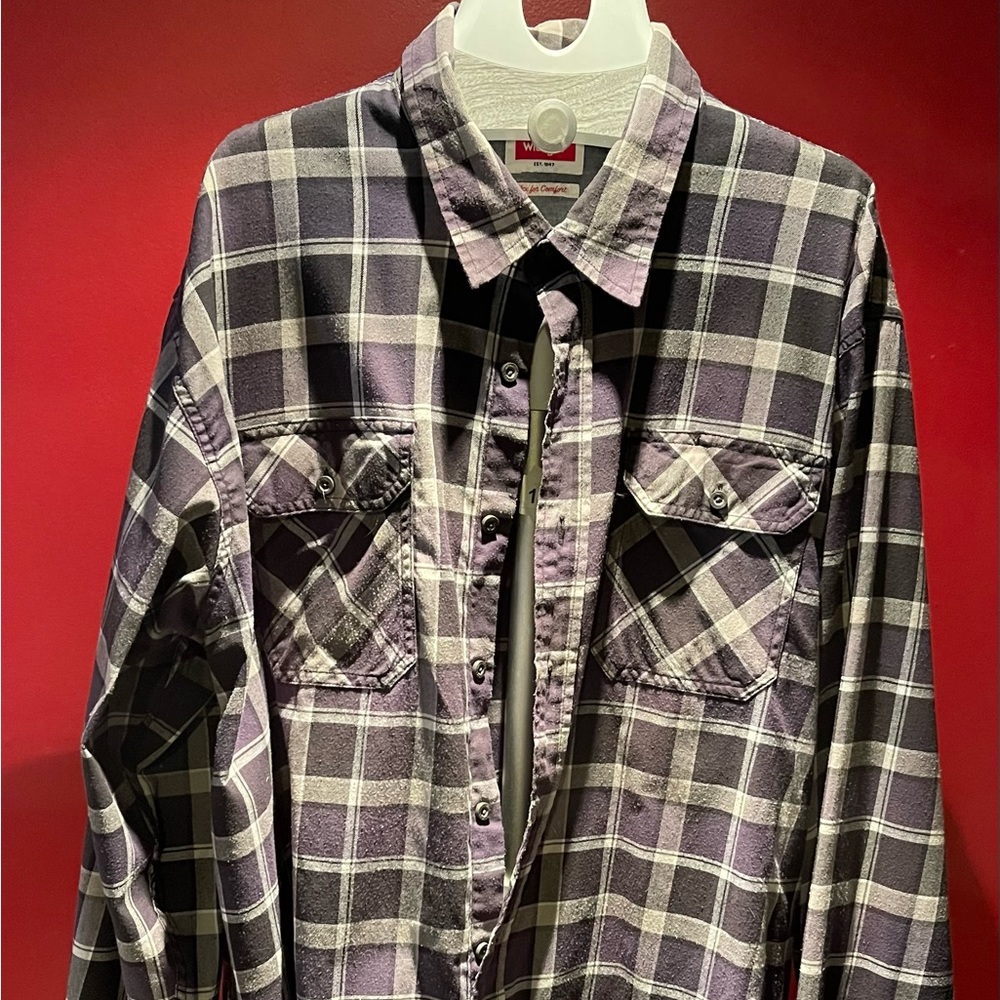 Men’s Wrangler long sleeve button down shirt size 3XL